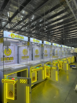 Customized Claw Machines for Export | Factory Direct Supply