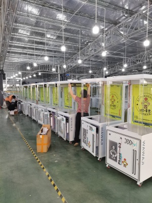 Customized Arcade Claw Machines for Global Export