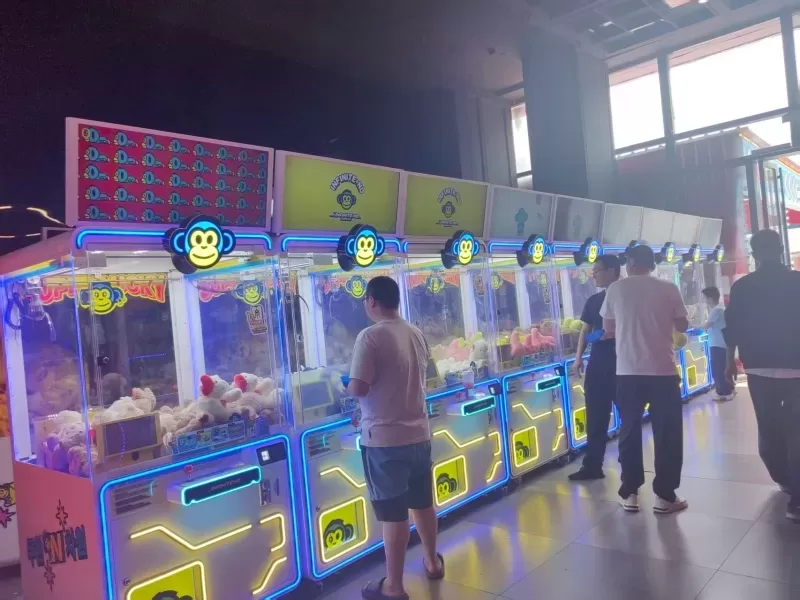 Popular Claw Machine Themed Stores in New York & Its Rising Market Appeal .jpg