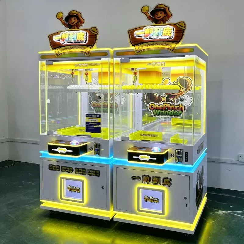 FEC amusement center game machine