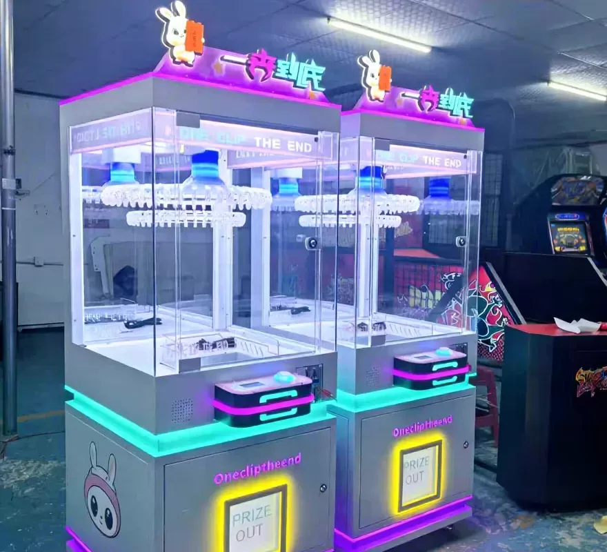 shopping street amusement machine