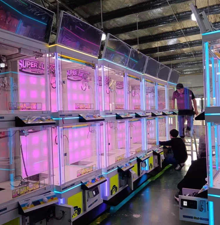 What Type of Claw Machine Should You Buy? FanHong Animation Scene-based Selection Tips