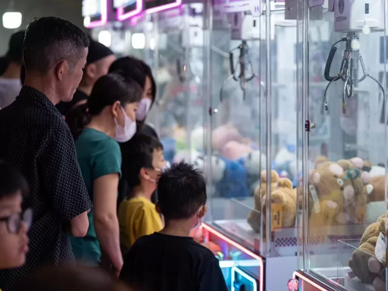 start claw machine business