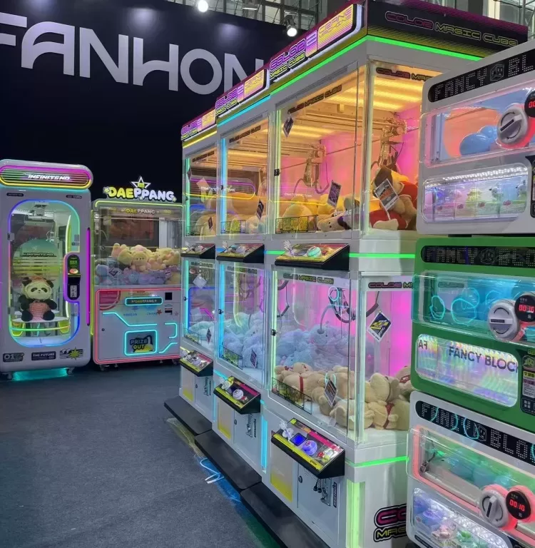 Grabber Machine vs Claw Machine: What Is the Difference? FanHong Animation Full Comparison