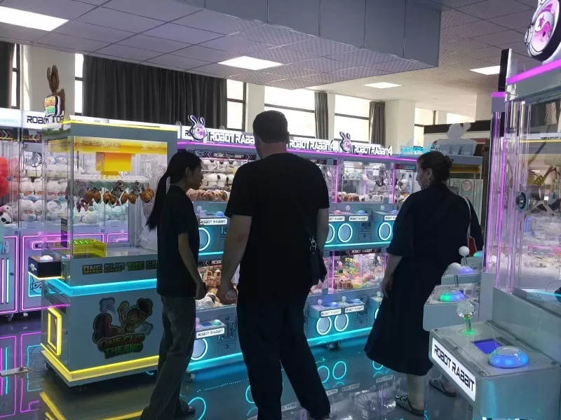 claw machine distributor